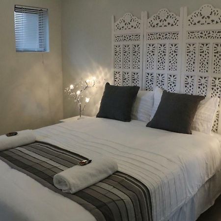 Millennium Body Guards Guesthouse ハートビーズポート エクステリア 写真